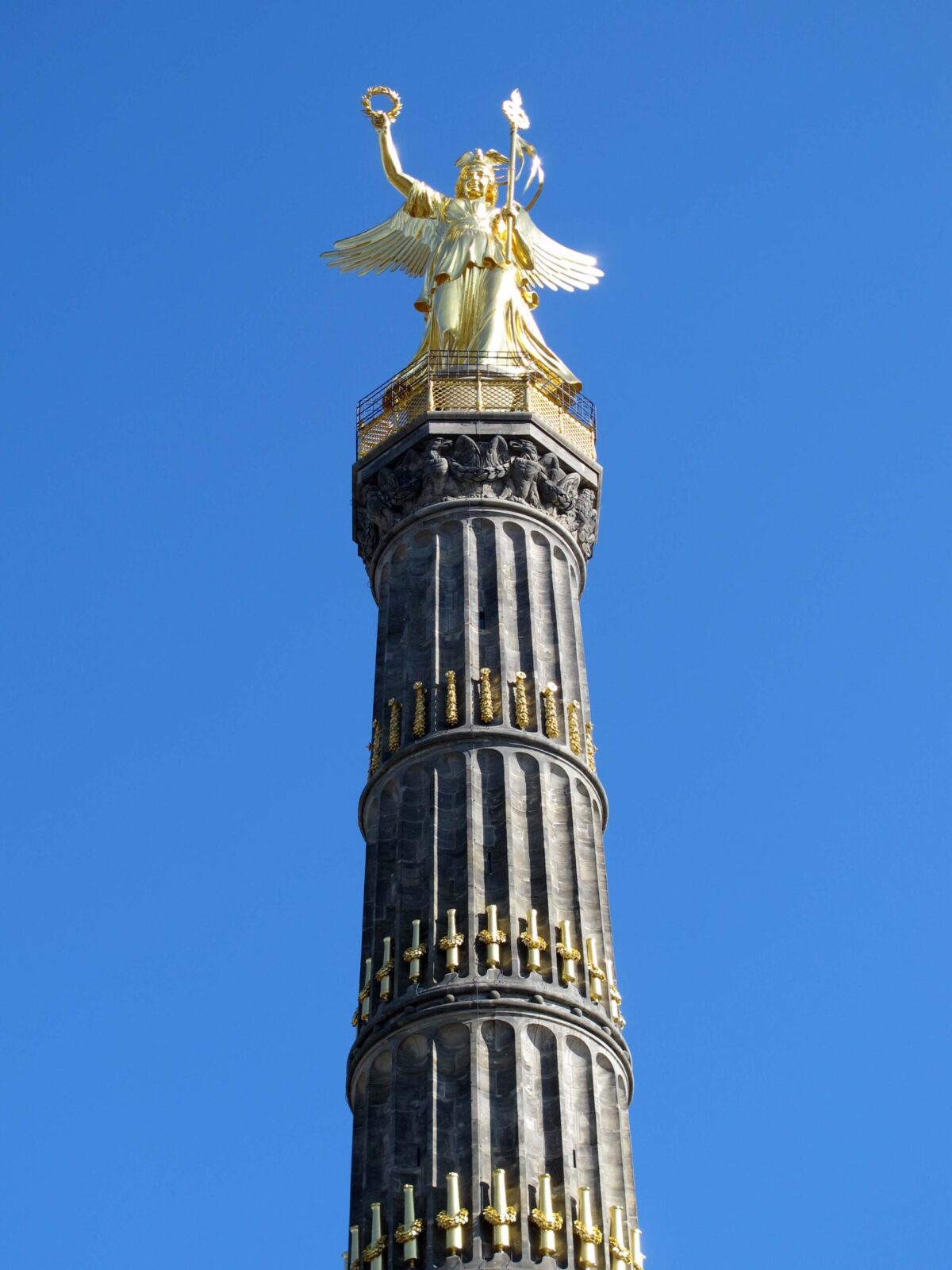 05 Victoria, The Goddess of Victory Victoria, the Goddess of Victory