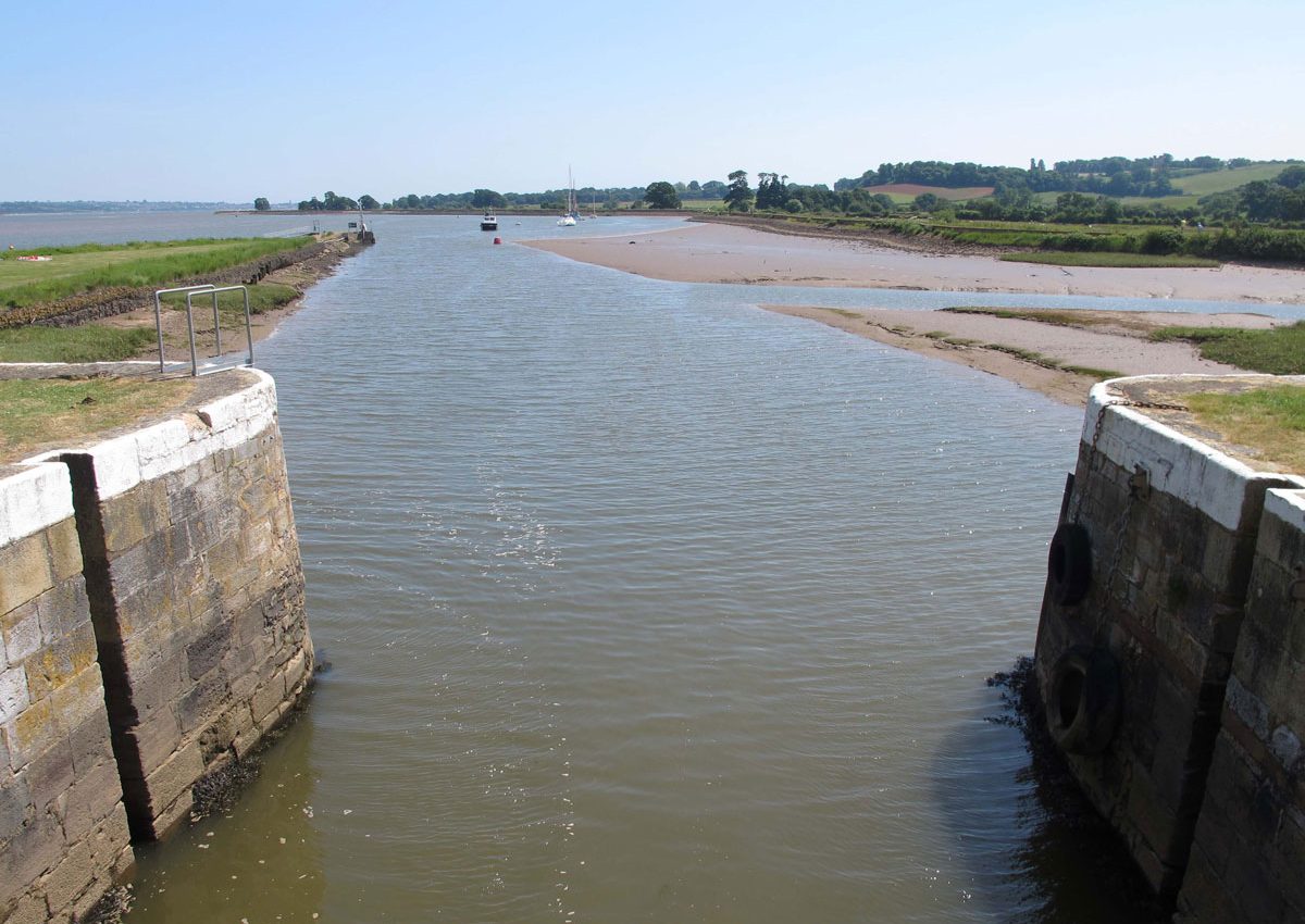 010-Where-the-Canal-meets-the-River Where the Canal meets the River