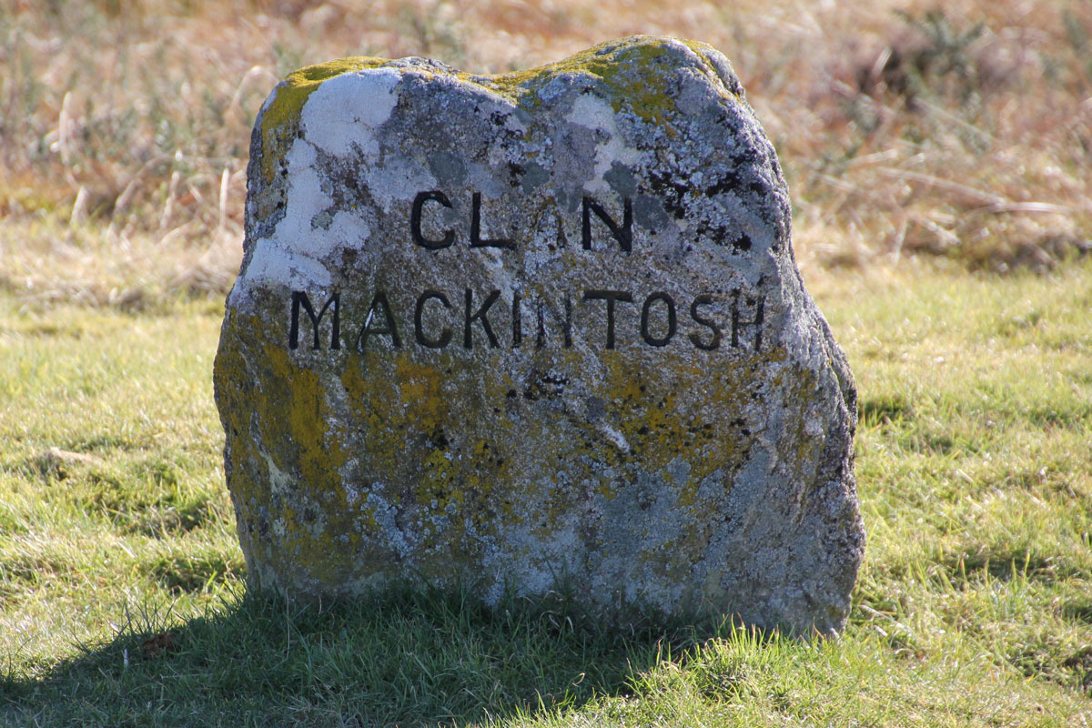 07-The-Mackintosh-Clan's-Grave The Mackintosh Clan's Grave