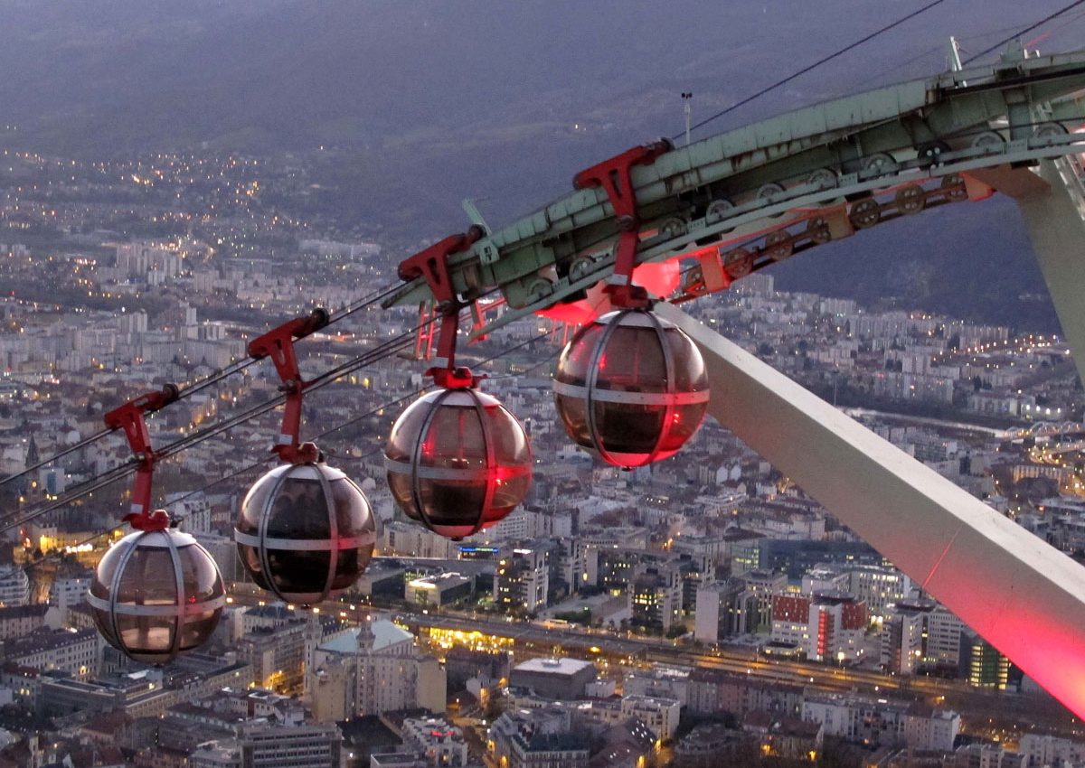 025-Going-back-down-the-Cable-Car