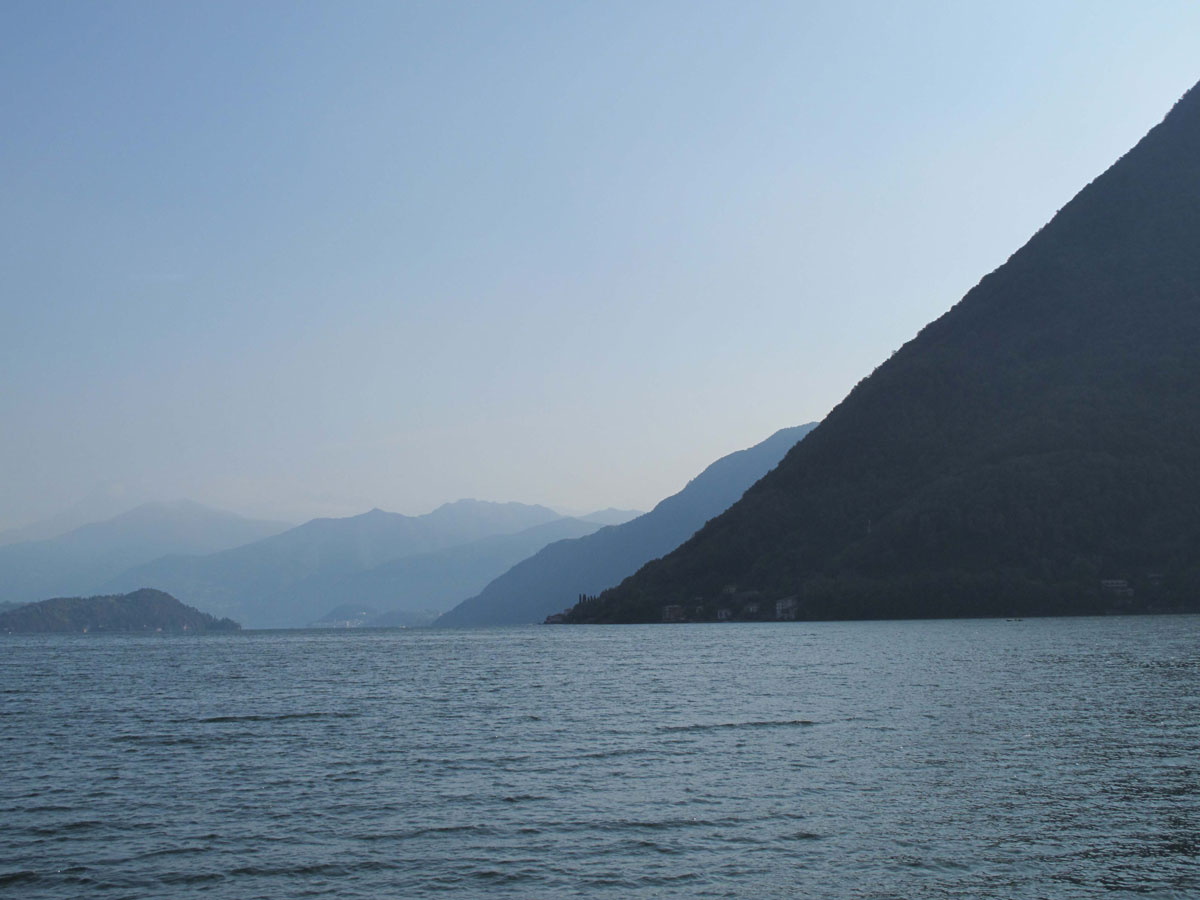 010-The-View-looking-up-the-Ramo-di-Como