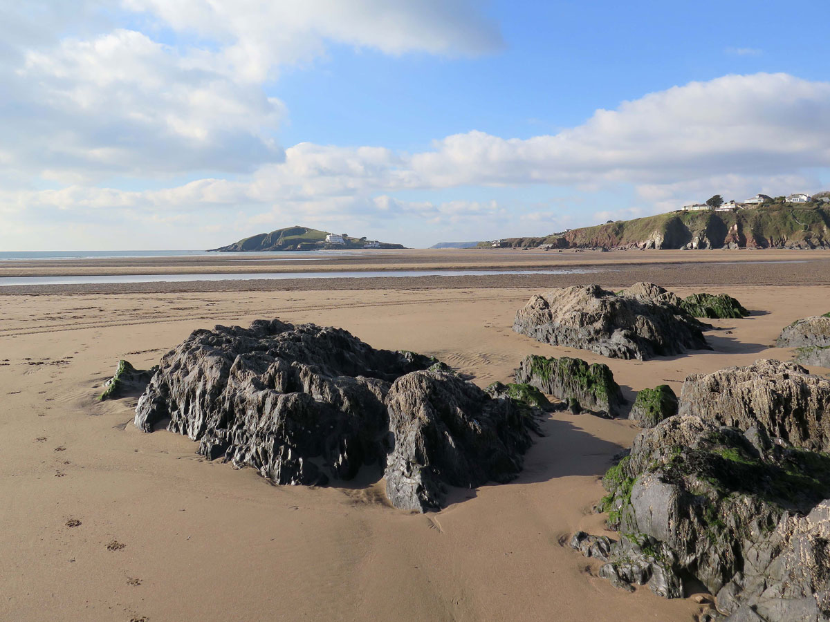 014-Bantham-Beach-looking-towards-Bigbury-and-Burgh-Island
