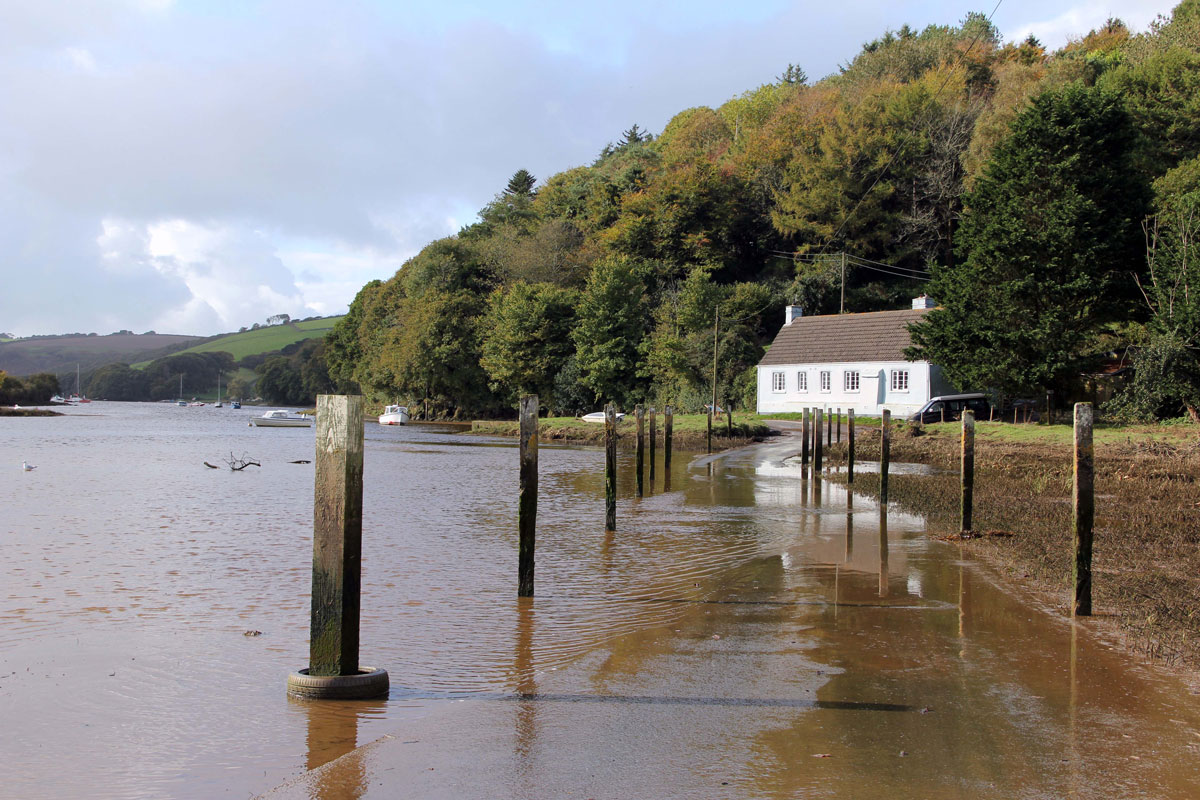 016-The-Tidal-Road-between-Aveton-Gifford-and-Bigbury