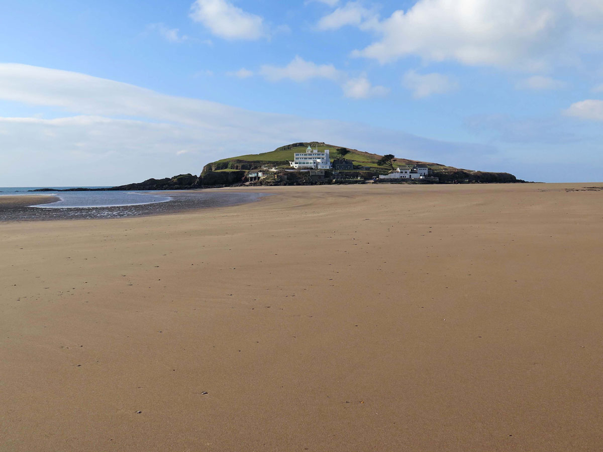 018-Burgh-Island-from-Bigbury-Beach