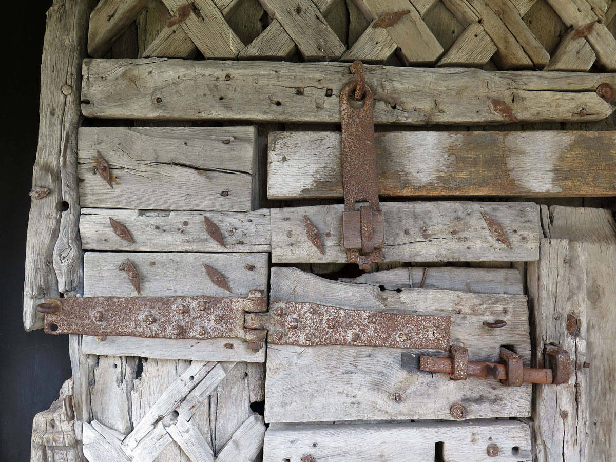 010-Detail-of-a-Main-Gatehouse-Door