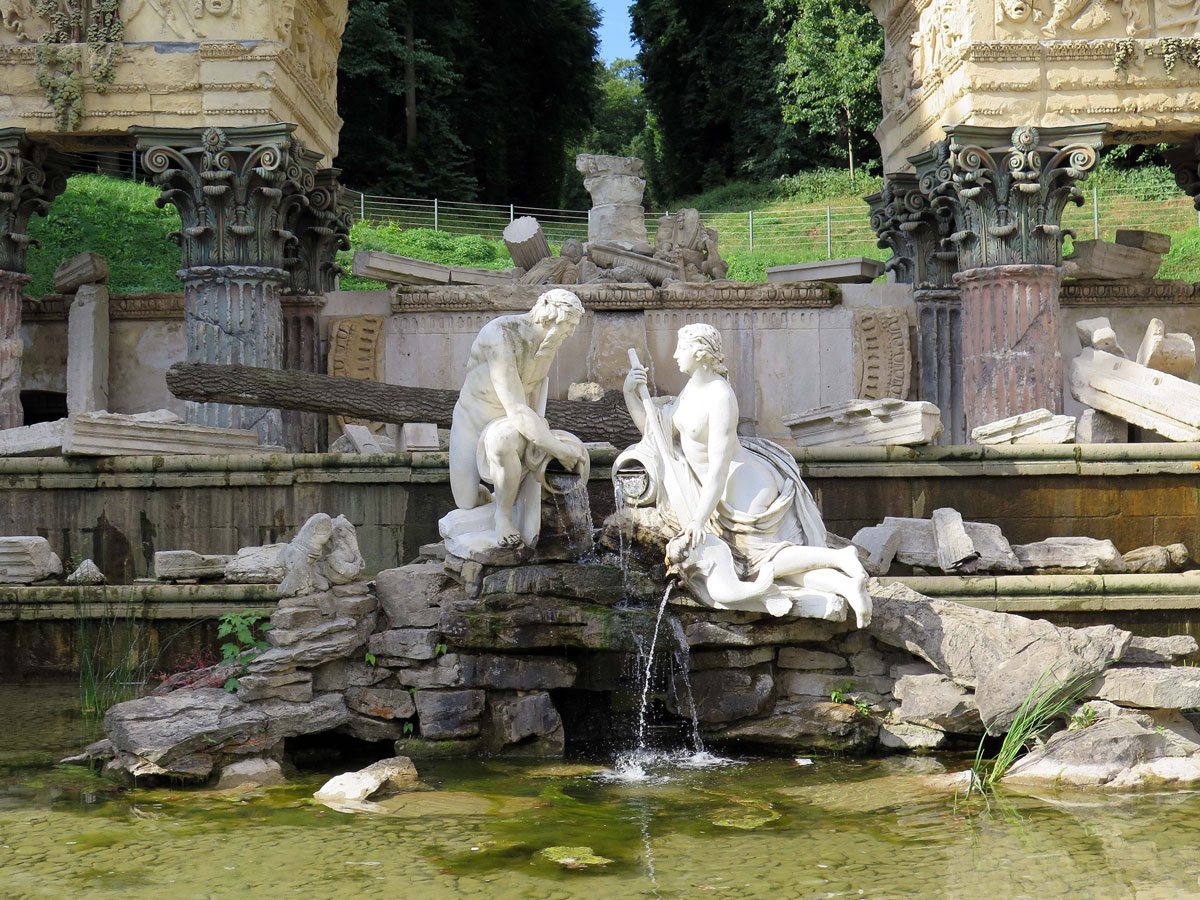 016-The-River-gods-of-the-Danube-and-Enns