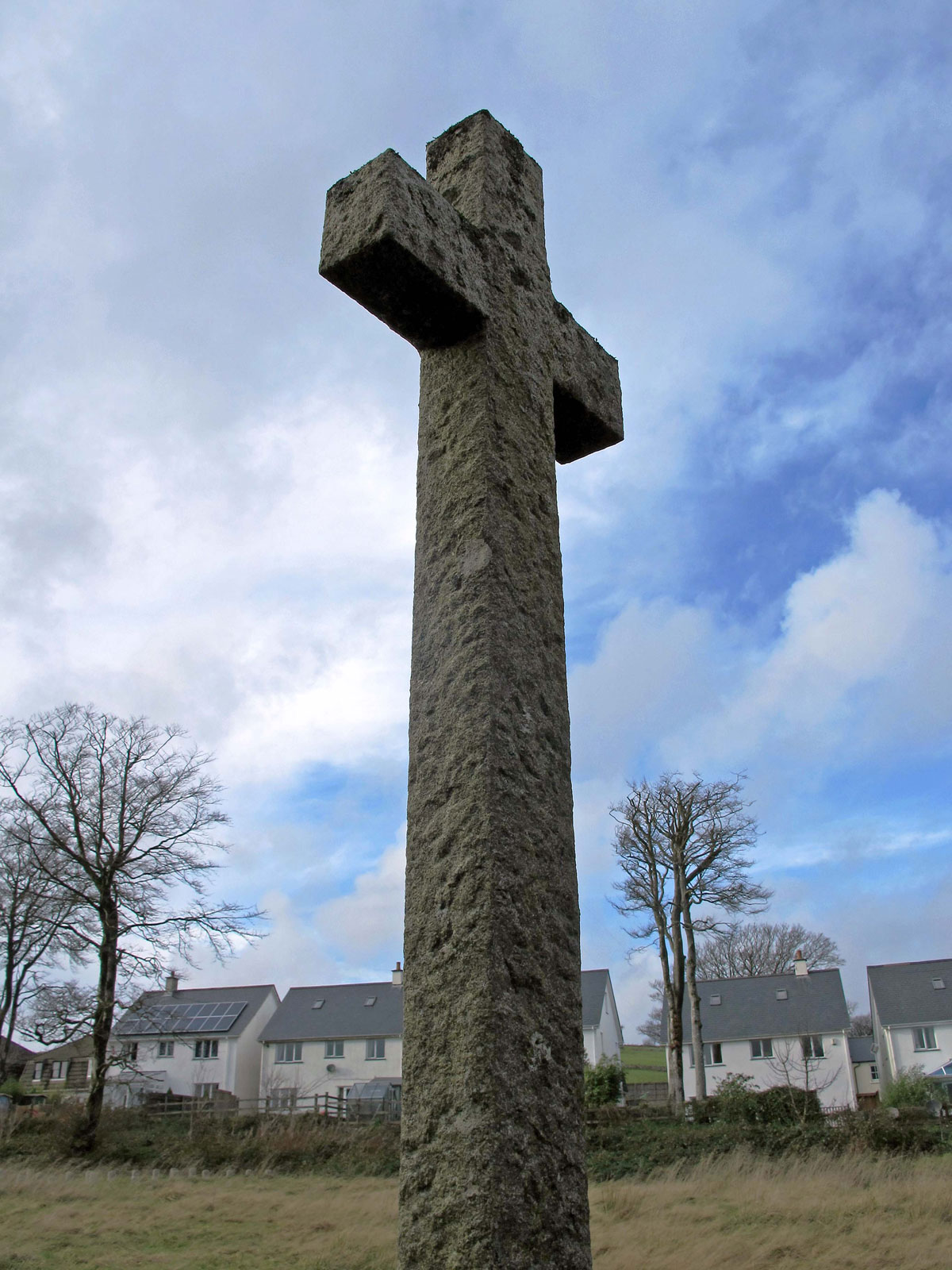 06-The-Churchyard---Memorial-Cross-for-the-Prisoners-buried-in-Unmarked-Graves
