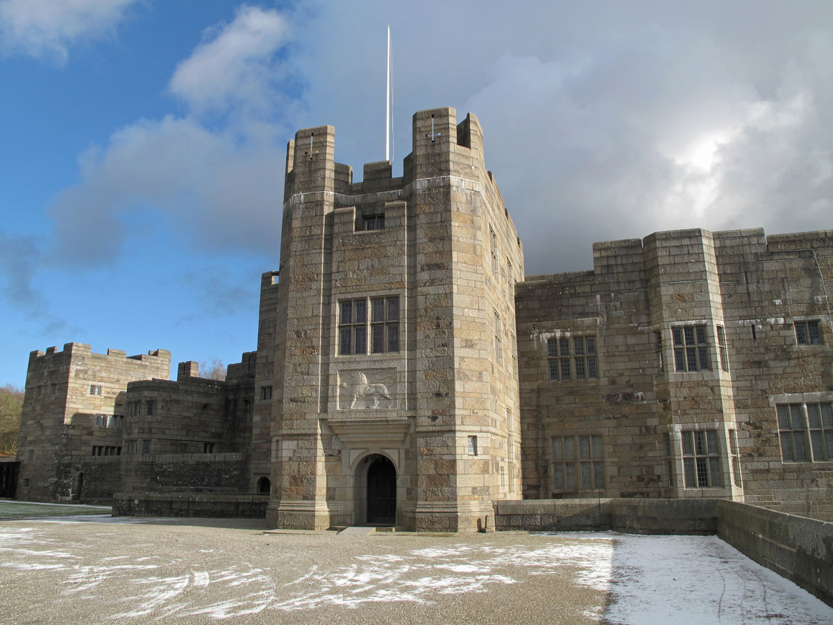 012-Castle-Drogo