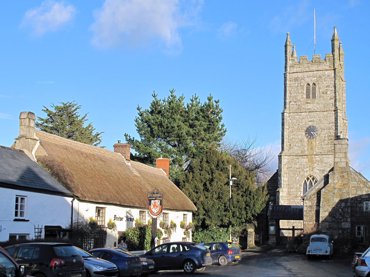 014-The-Drewe-Arms-Drewsteignton
