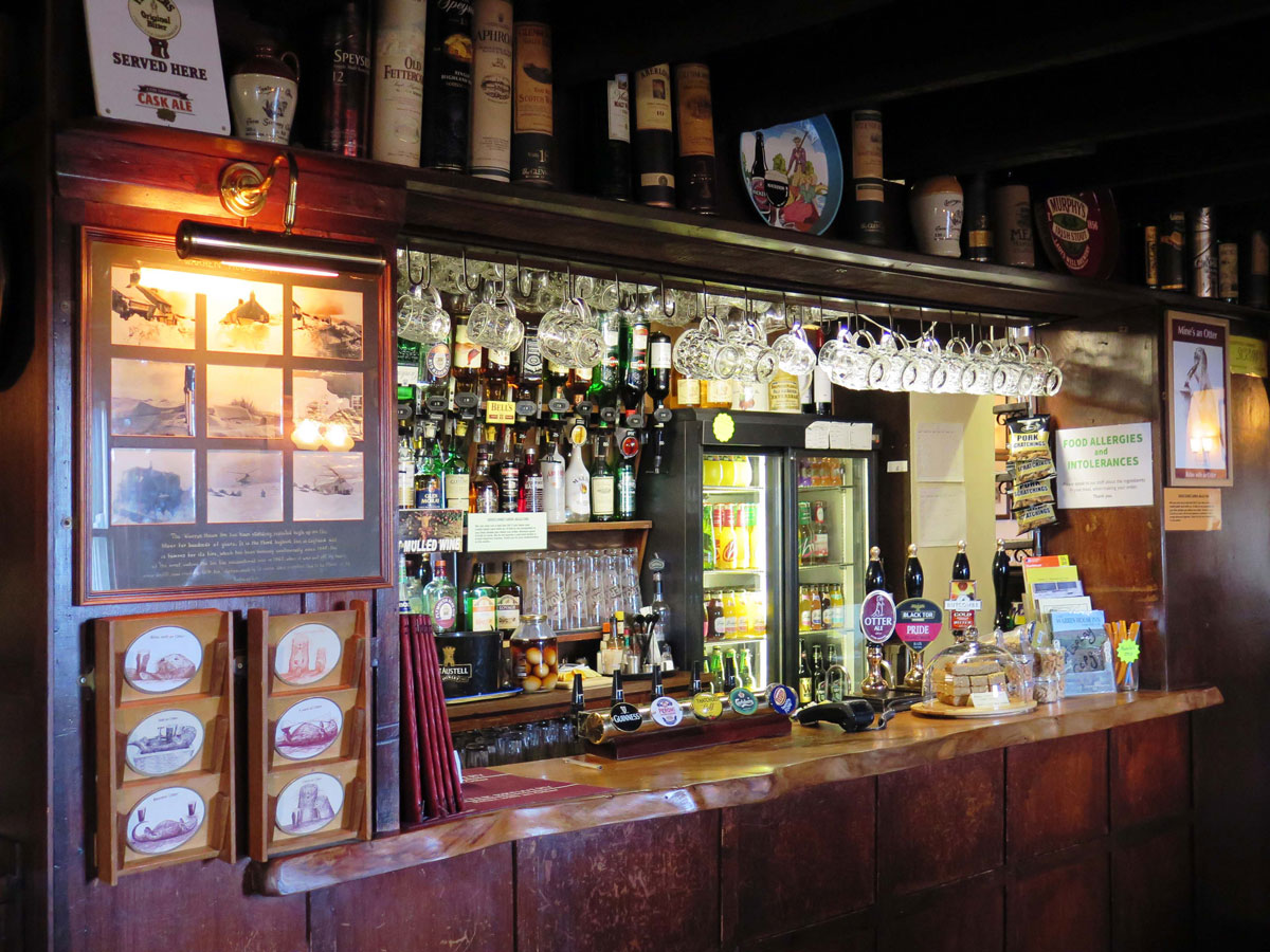 026-The-Bar