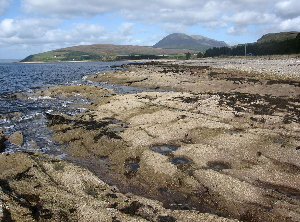 025-Machrie-Bay