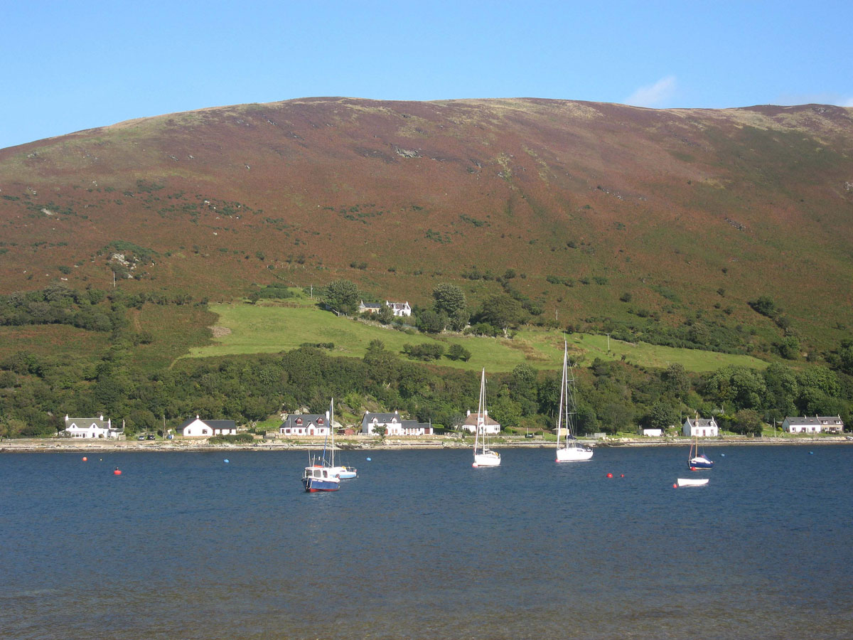 04-Coming-into-Lochranza