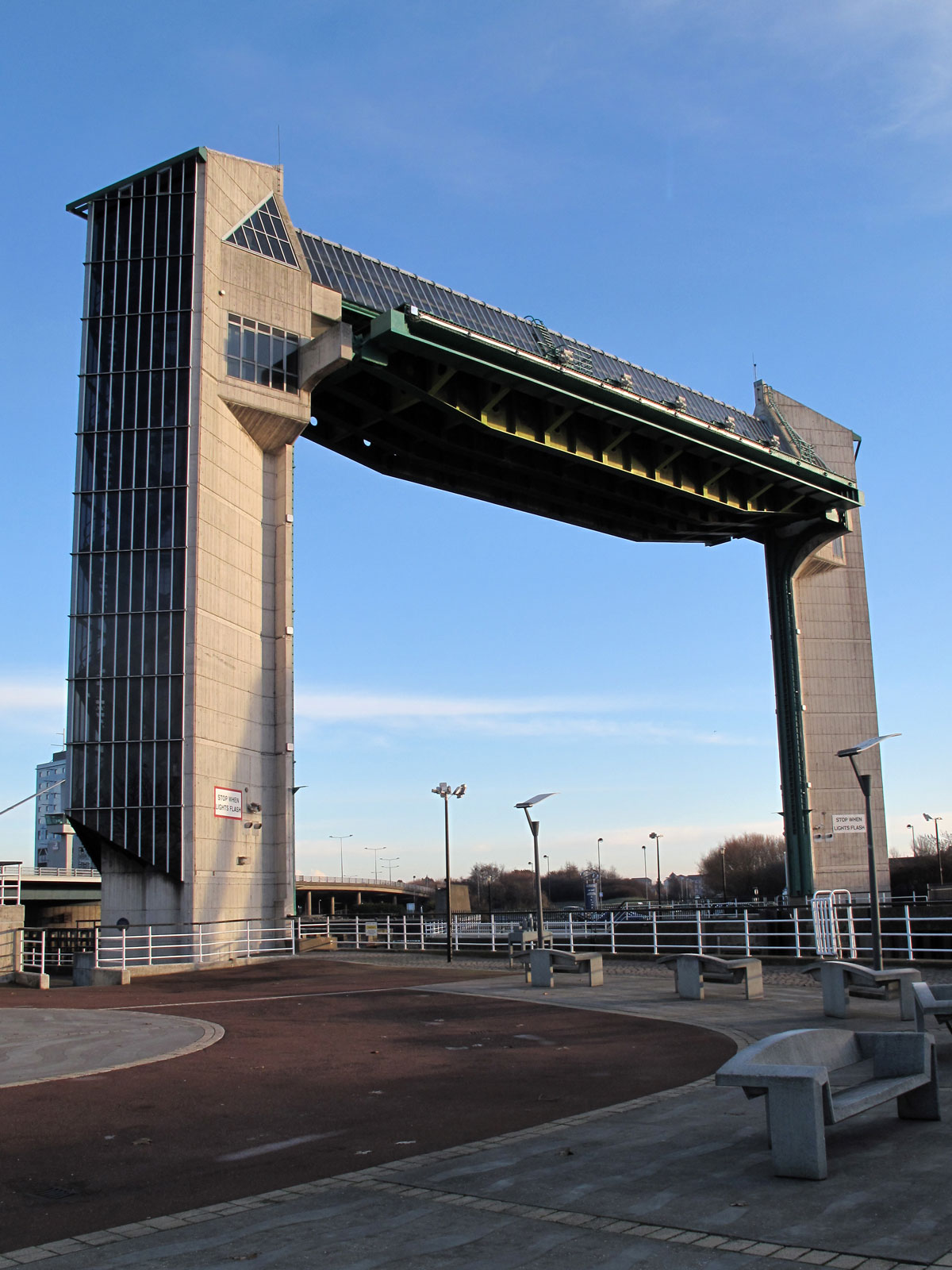08-The-Hull-Tidal-Barrier