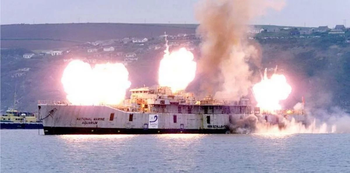 04-HMS-Scylla-being-sunk-in-Whitsand-Bay-(Source-Cornwall-Live-©-Neil-Hope)