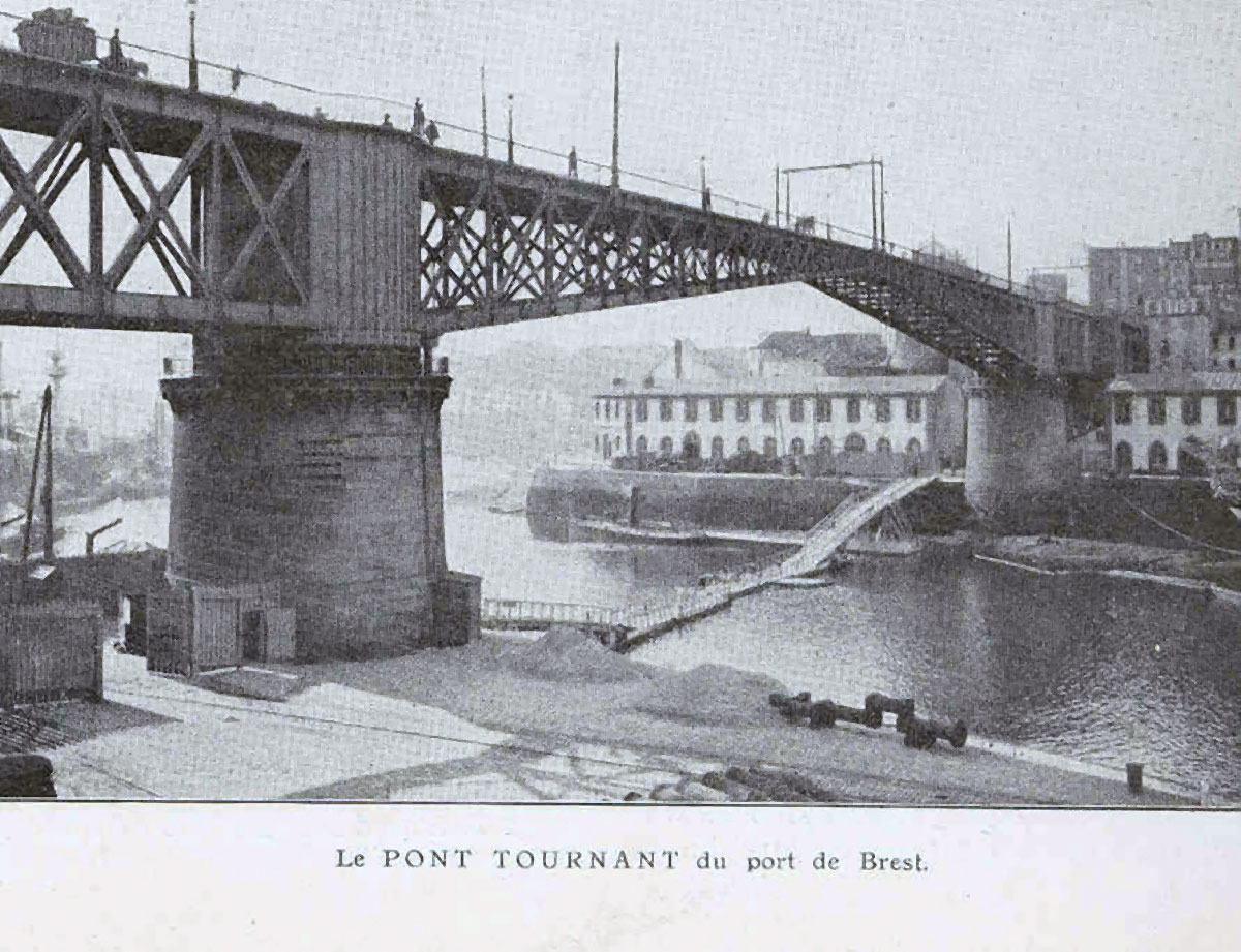 05-The-Swing-Brisge-in-1913-(Public-Domain)