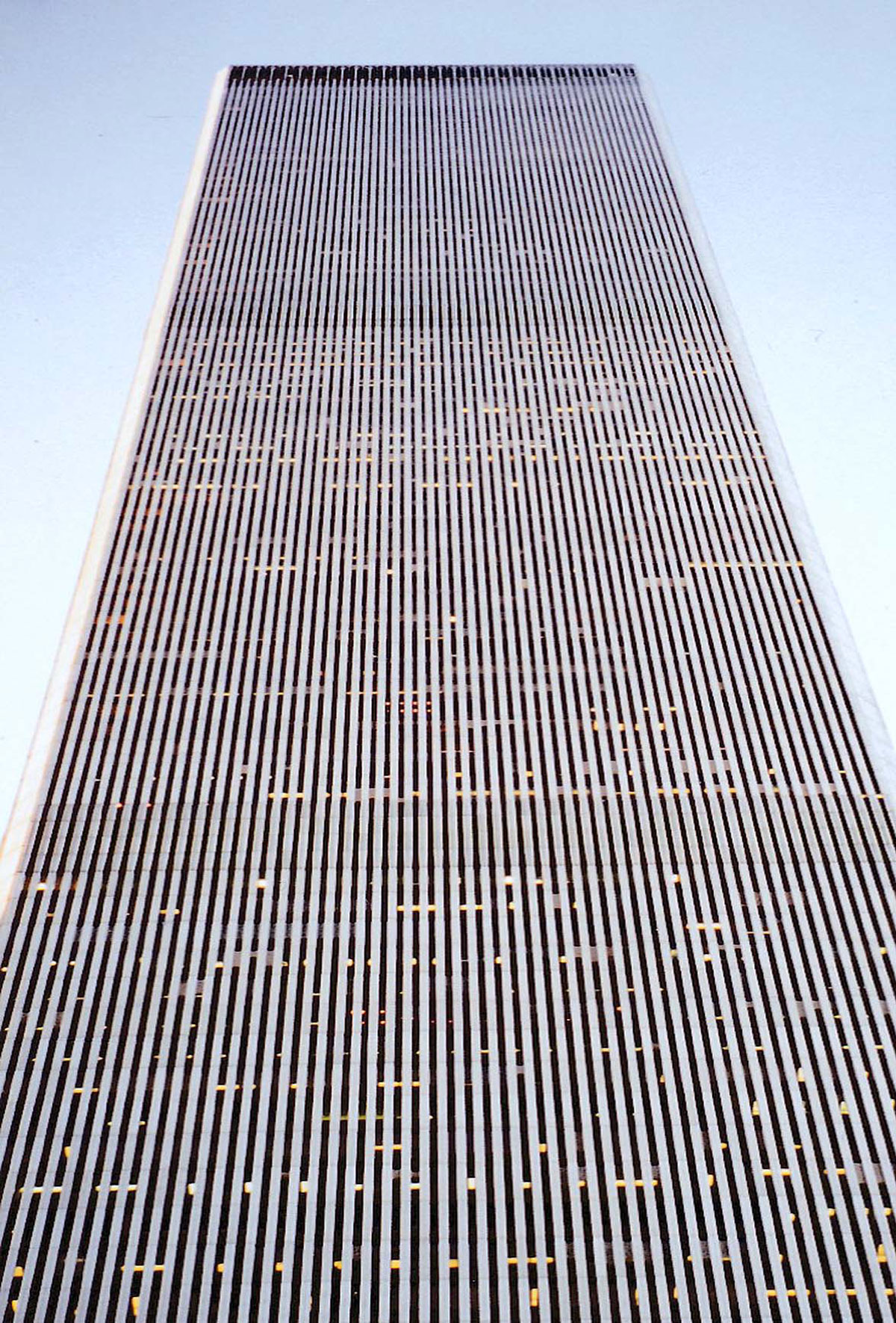 09-Two-World-Trade-Center-(The-South-Tower)