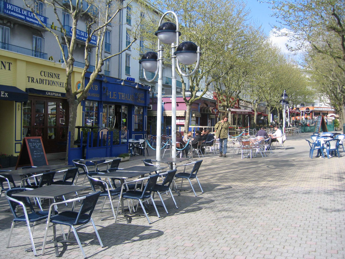 02-Rue-de-Siam