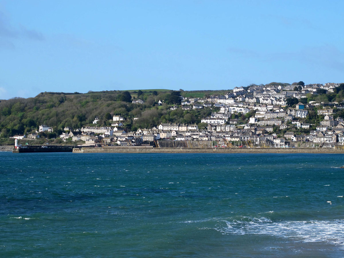 02-Newlyn-from-the-Penzance-Promenade