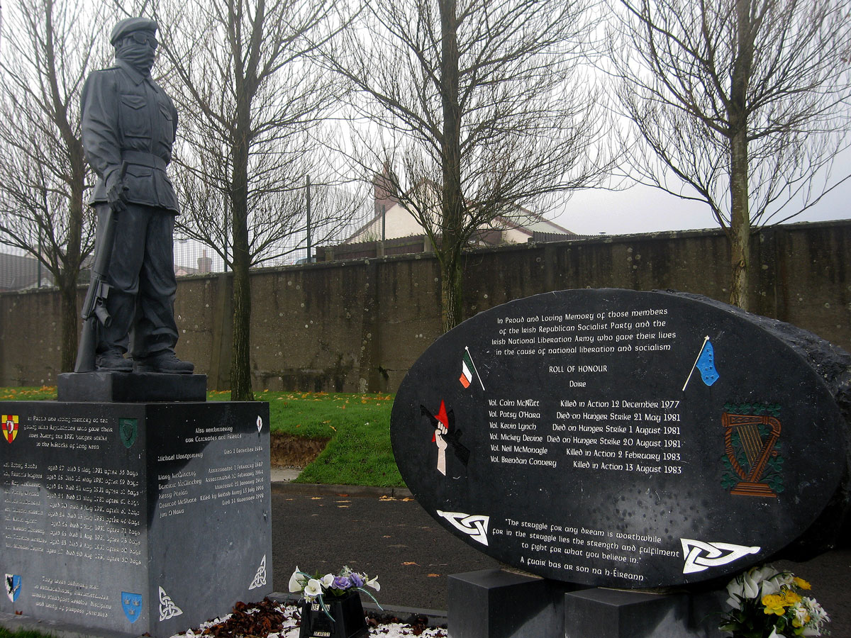 06-INLA-Memorial,Derry-City-Cemetery