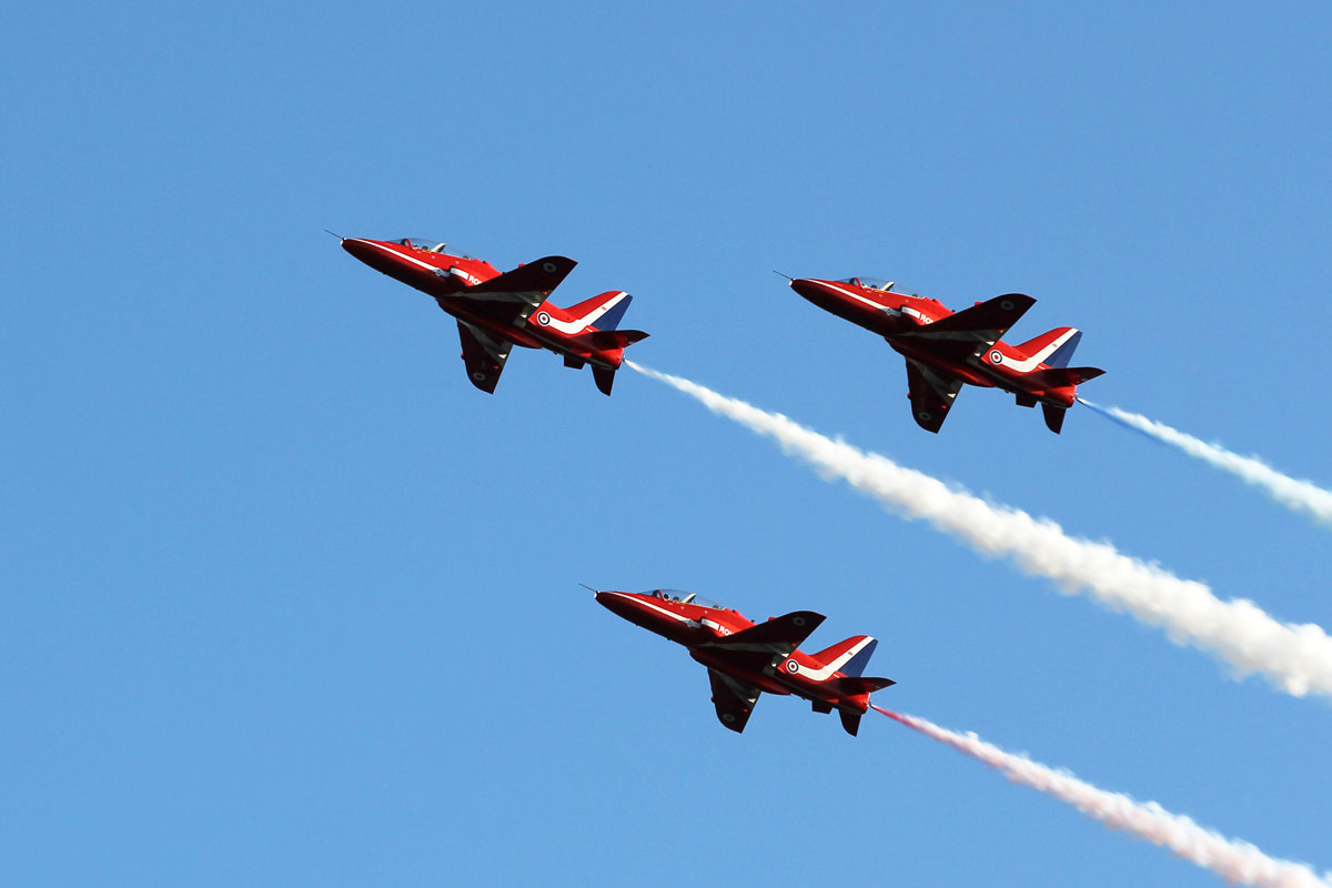 05-The-Red-Arrows-at-the-Torbay-Air-Show The Red Arrows at the English Riviera Airshow