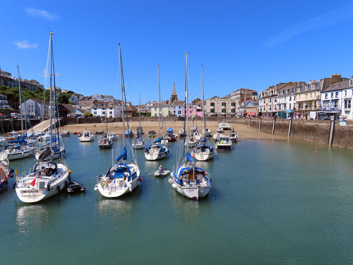 02-Ilfracombe-Harbour