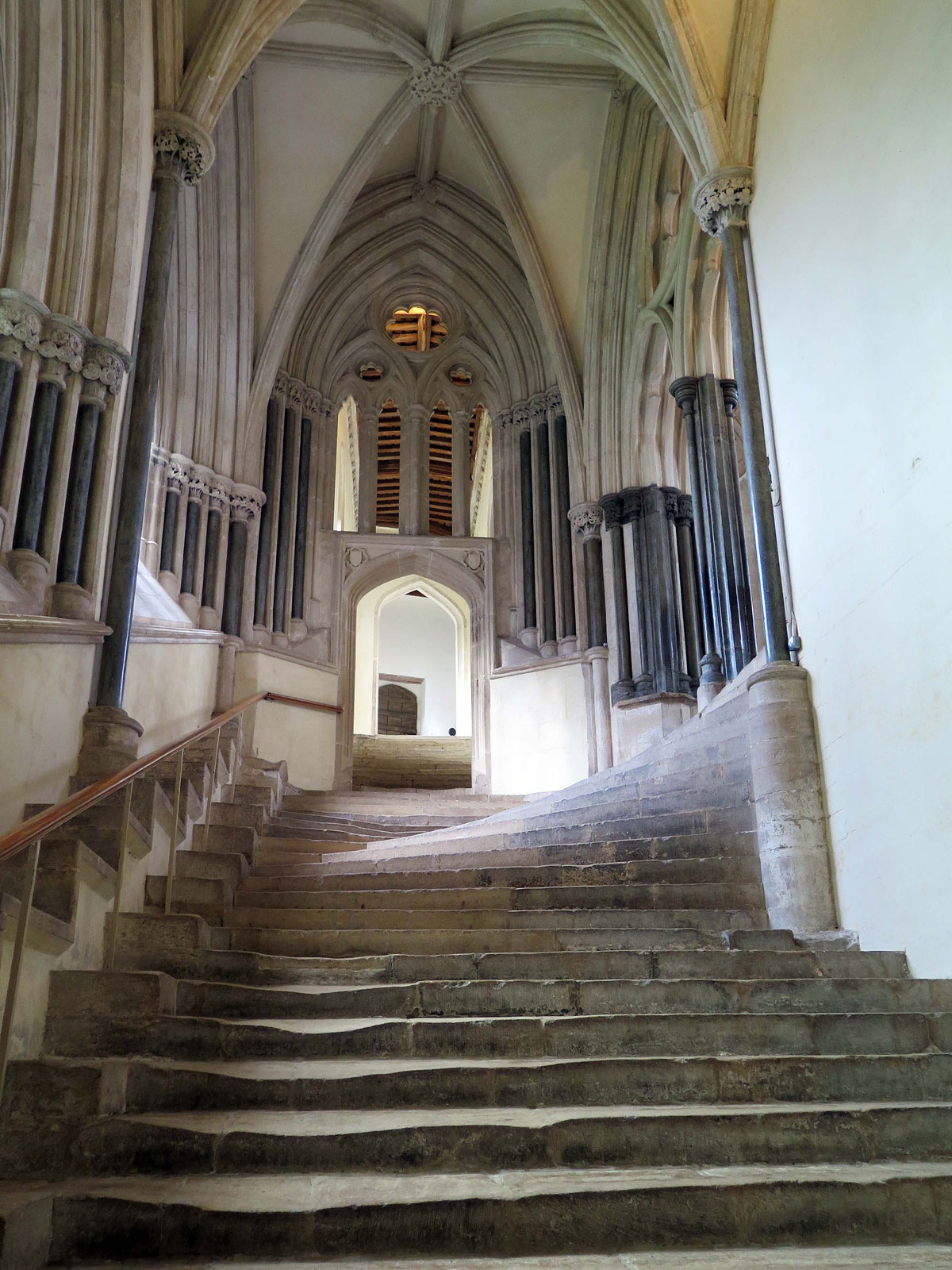 011-The-Steps-Leading-up-to-the-Chapter-House