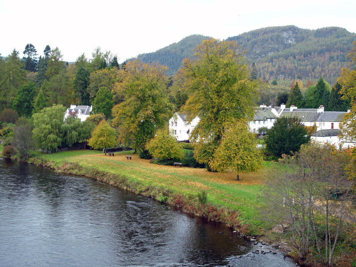 02-The-River-Tay-and-Dunkeld-from-Dunkeld-Bridge