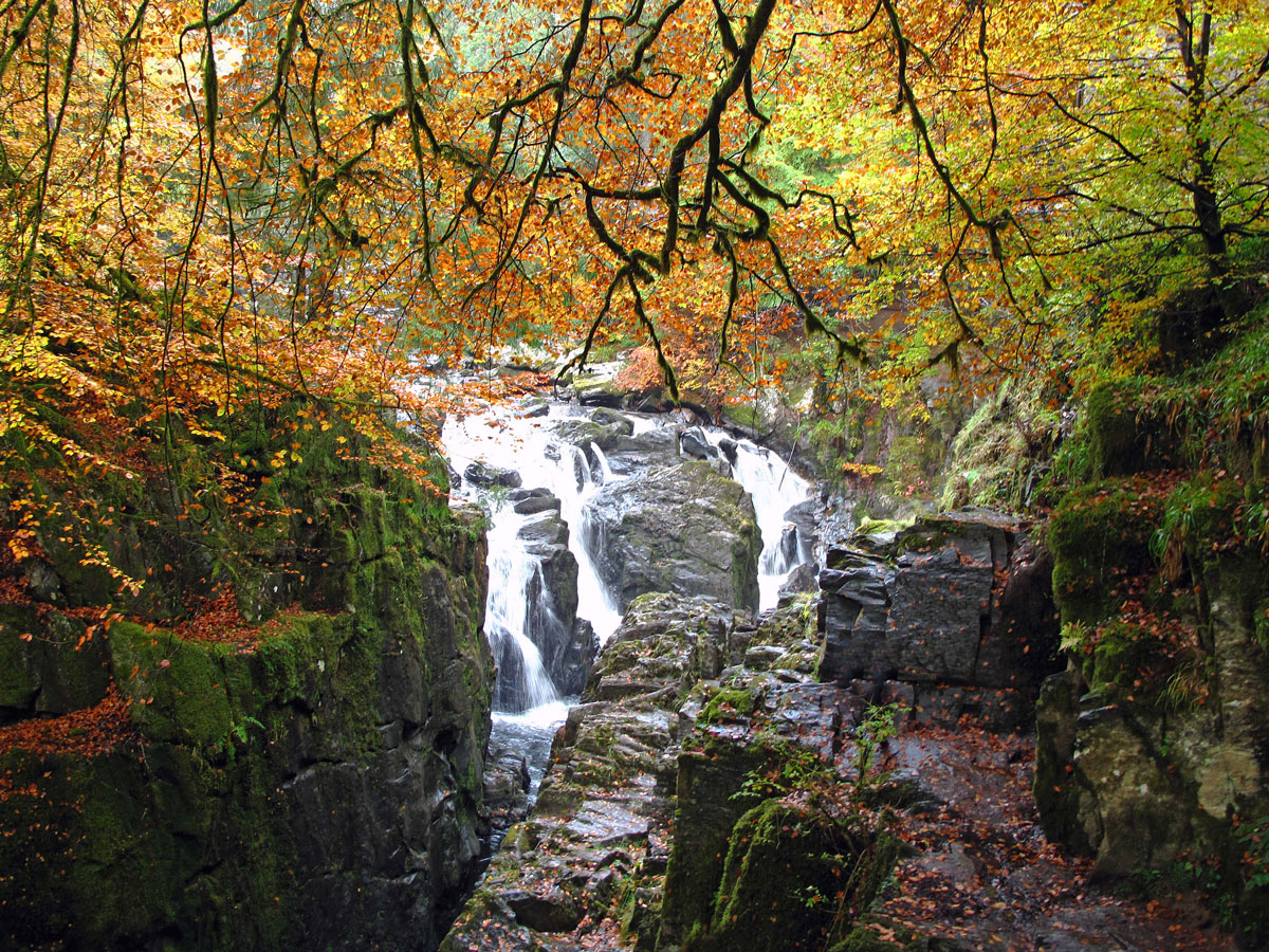 022-The-Black-Linn-Falls-from-Ossian's-Hall