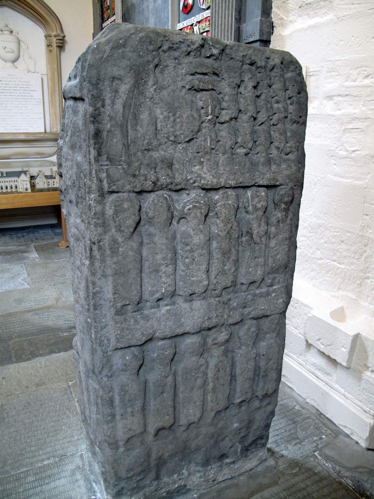 07-The-Apostles-Stone-in-the-Chapter-House