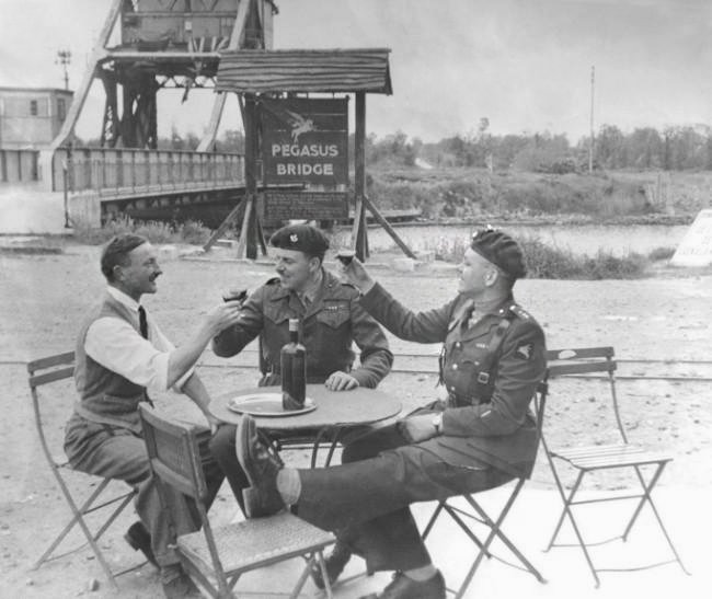 013 Georges Gondrée, Major John Howard, and Lt David Wood enjoying a glass of Champagne in 1946 (Arlette Gondrée Archive)